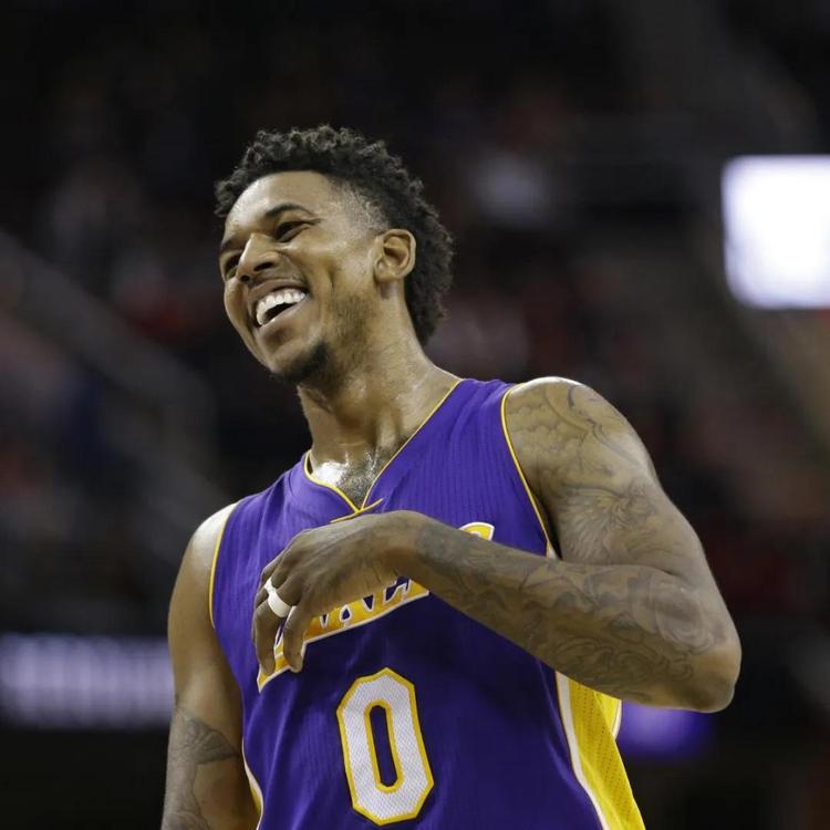 为周线索与 为周线索与